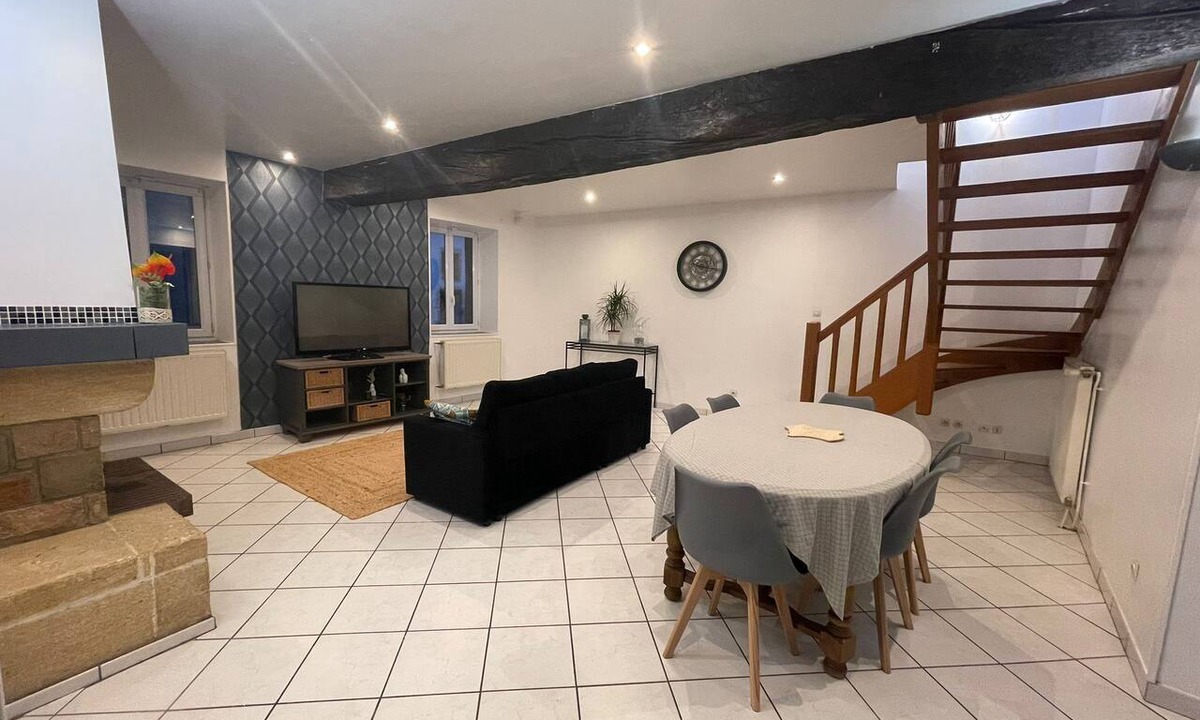 Sennece-les-Macon House | Chez Mémé Country House