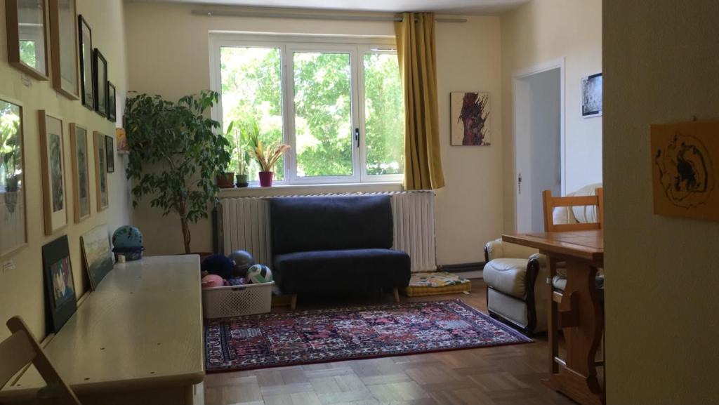 Palaiseau House | Chez Maryam and Hügo