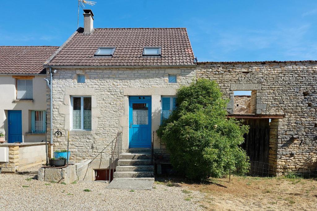 Massangis House | Chez Pauline