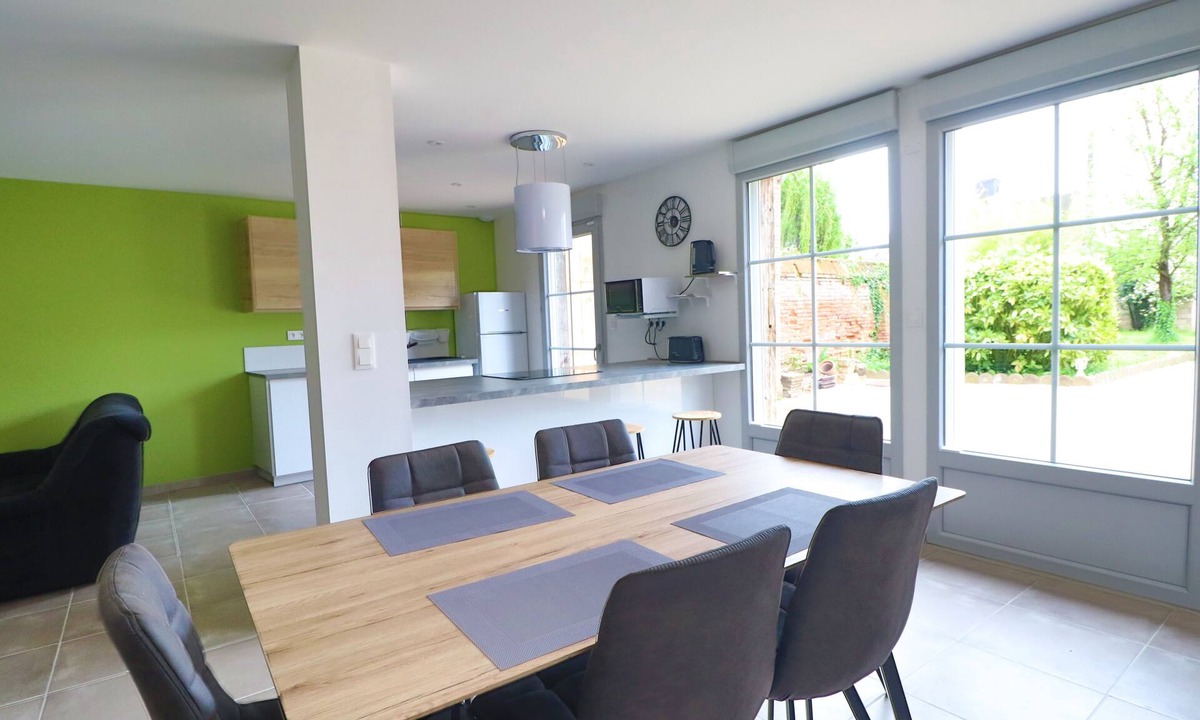 Seurre House | Clos des Augustins: Charming house just a stone's throw from the Saône river
