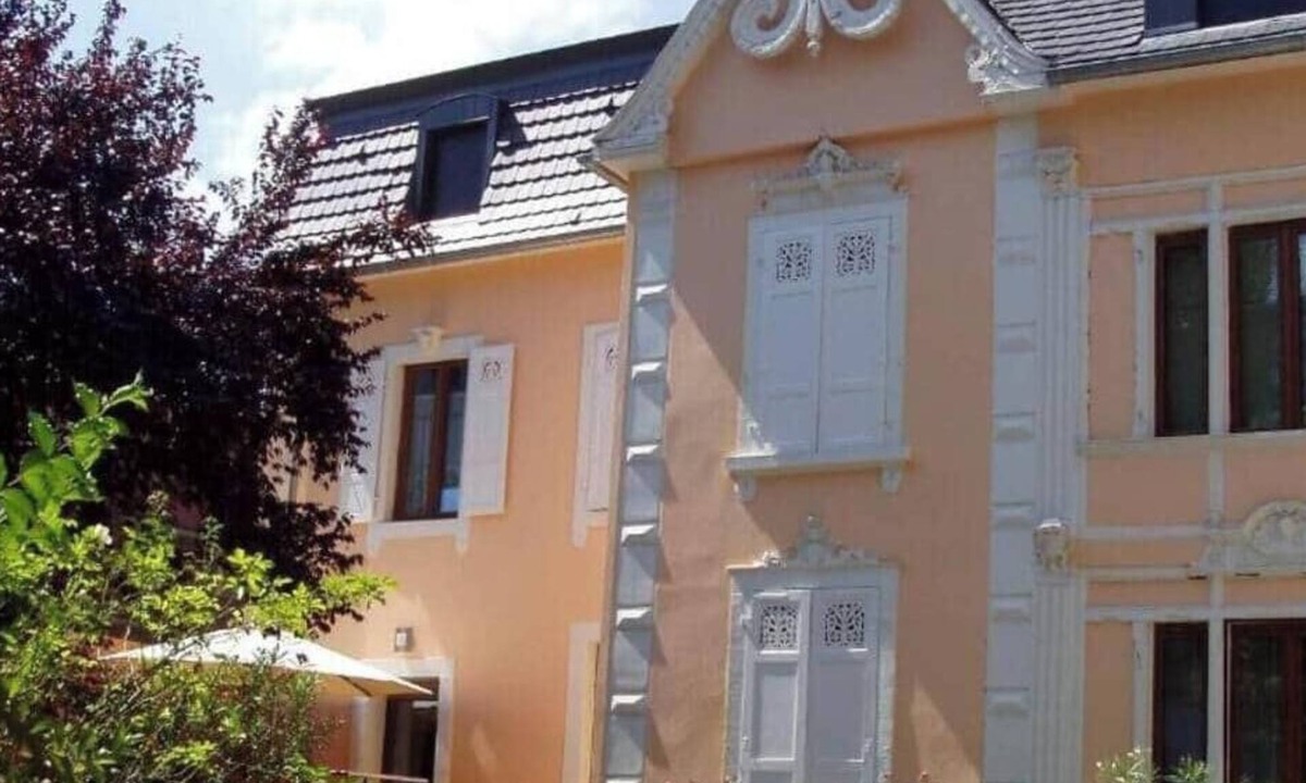 Quartier Saint-Leon Apartment | Colmar center, parking, terrace and air conditioning