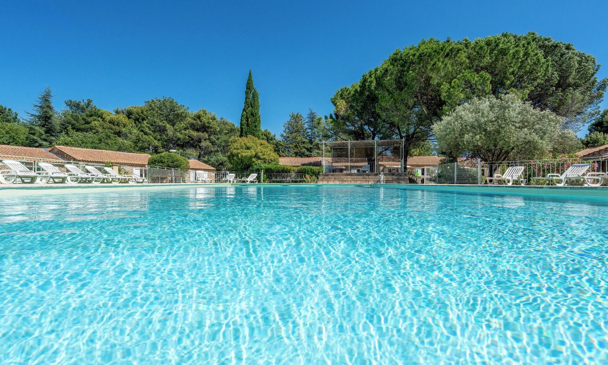 La Roque-sur-Pernes House | Comfortable cottage in Provence n°15