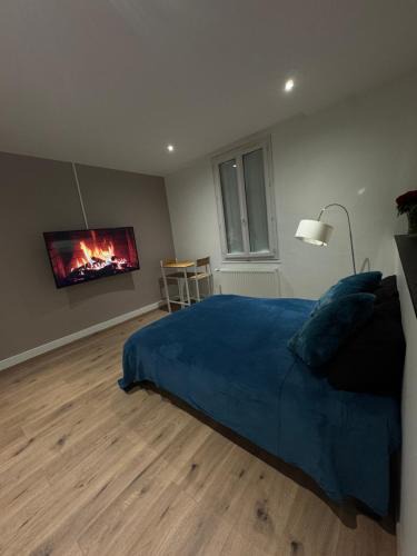 Poligny Bed & Breakfast | Comme à la maison - Chambre et salle de bain privée