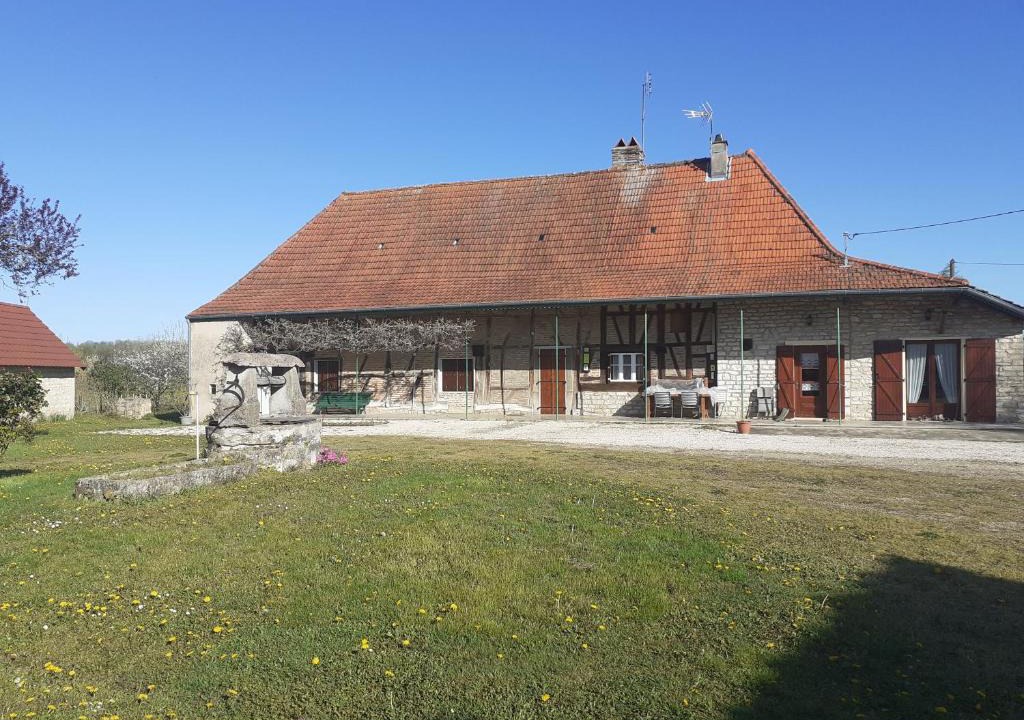 Montret House | commealaferme71.vacances