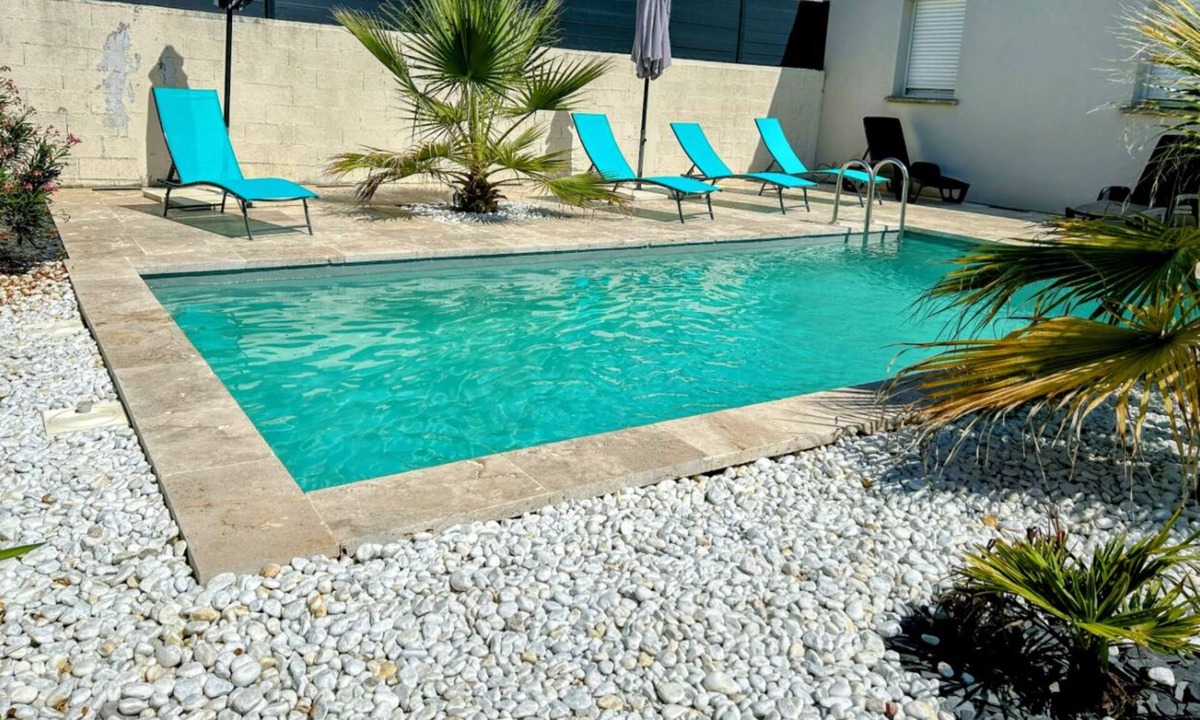 Mazan House | CONTEMPORARY AIR CONDITIONED VILLA AT THE FOOT OF MONT VENTOUX