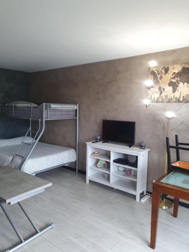Le Kremlin-Bicetre Apartment | "Cosy & Modern" Logement avec parking privé et proche métro Paris !