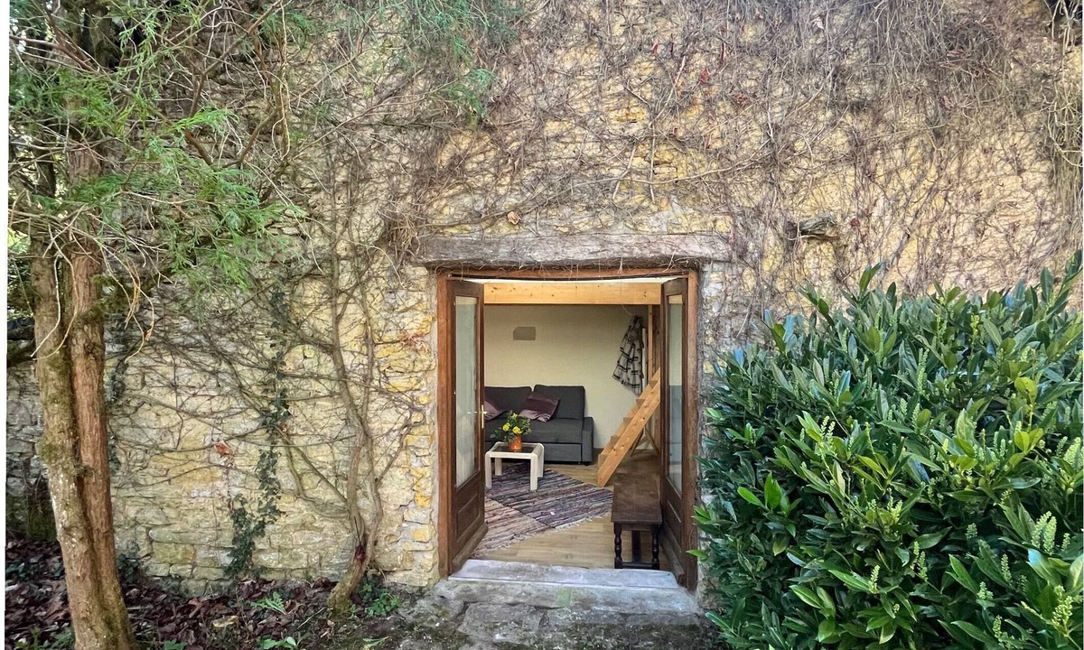 Doucier House | Cottage 2 steps from the lakes