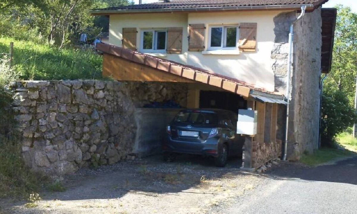 Ambert House | Cottage in the heart of the Forez mountains, close to hiking trails