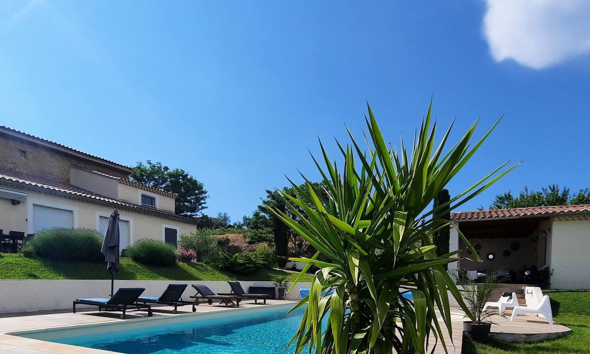 Mormoiron House | Cottage 'Les Vignes', heated pool (10X5), great view at the foot of Mt Ventoux