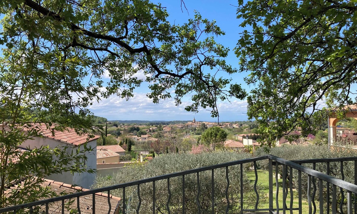 Malemort-du-Comtat House | Country house in Provencal village near Mont Ventoux