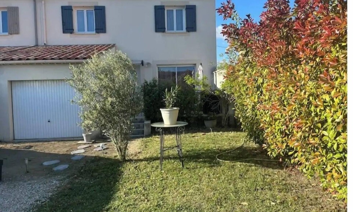 Aubignan House | Country house between the Dentelles and Mont Ventoux
