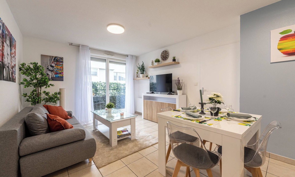 Ville-la-Grand Apartment | Cozy apartment close to Geneva