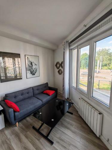 14th Arrondissement Apartment | Cozy Apartment Montrouge Paris