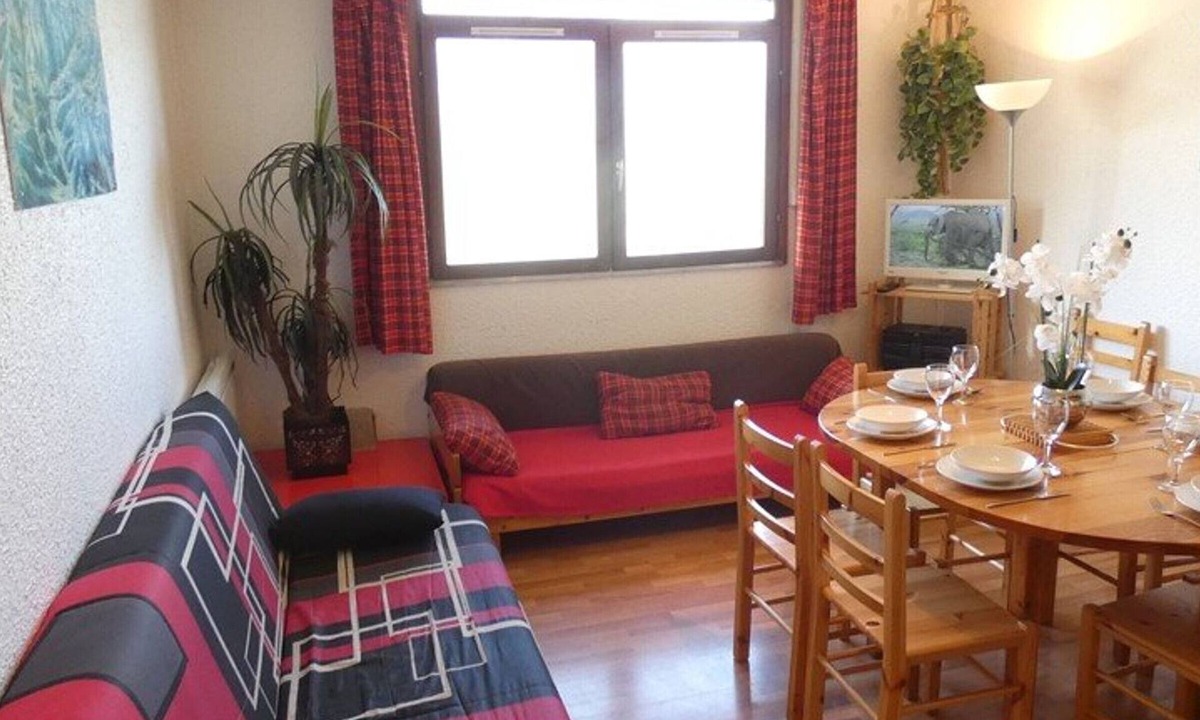 Pla d'Adet Apartment | Cozy duplex for 6 in Saint-Lary-Soulan, well equipped