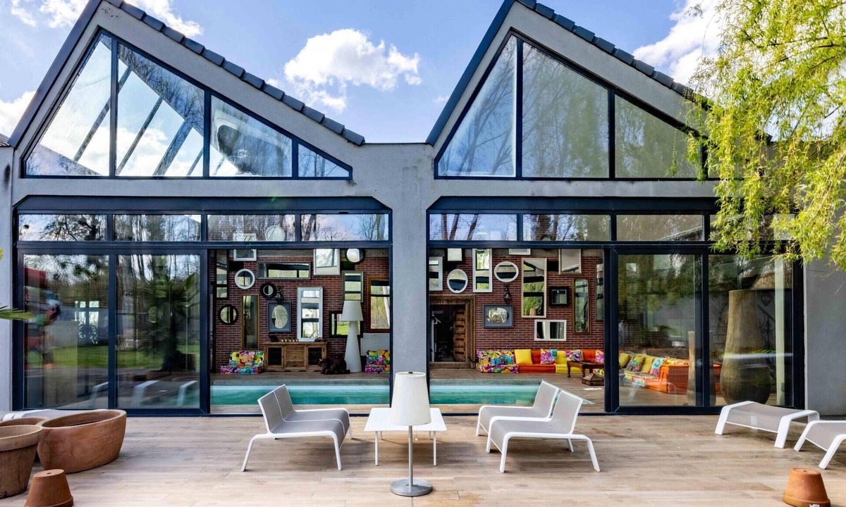 Seine-et-Marne House | Cozy home in Breuillet with sauna