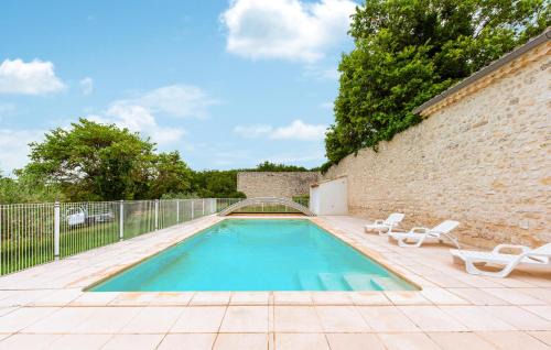 Salles-sous-Bois House | Cozy Home In Salles Sous Bois