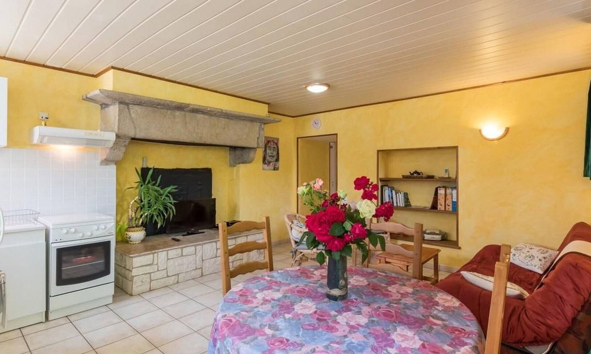 Confracourt Cottage | Cozy single-story cottage in Confracourt, nature and relaxation