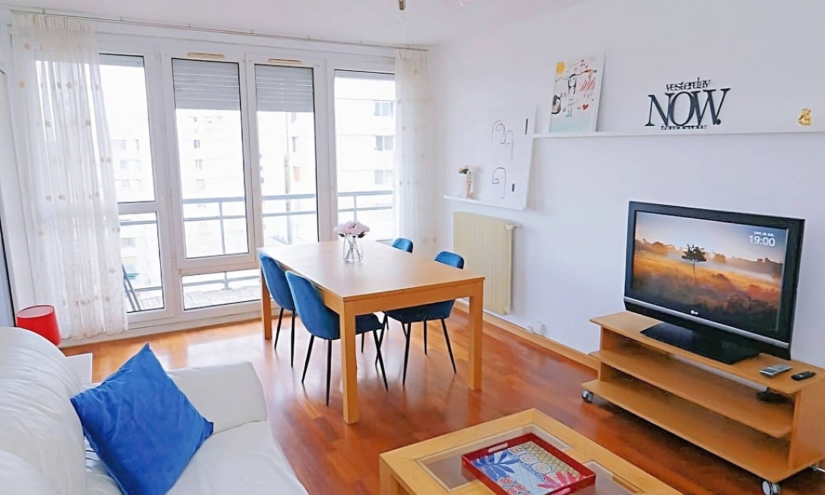 Vitry-sur-Seine Apartment | Cozy Vitry Centre, 3 rooms between Paris & Orly