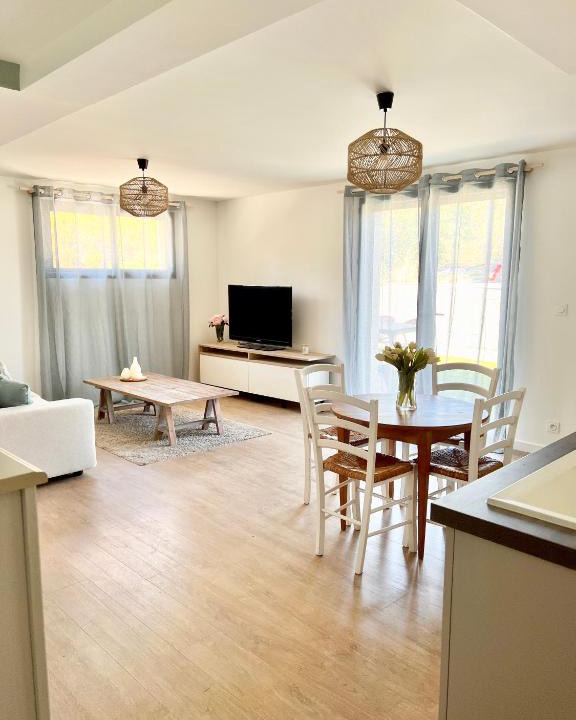 Le Bosc Apartment | Désirée