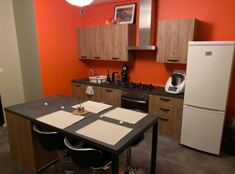 Lons-le-Saunier Apartment | Détente au Centre-Ville - Lons-le-Saunier