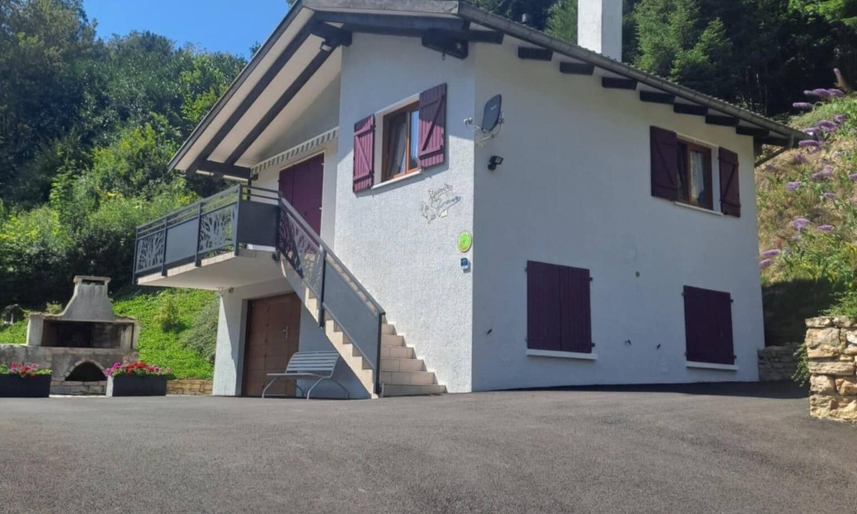 Rosureux Cottage | Detached house ideal for fishing