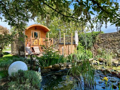 Vitrey-sur-Mance Other | Domaine de la Mance - Roulotte tout confort avec petit-déjeuner inclus, bain nordique en supplément