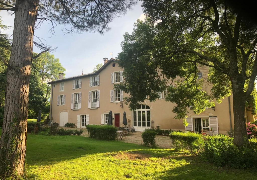 Pierreclos Bed & Breakfast | Domaine en Reynouse