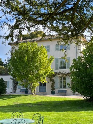 Chavannes-sur-Reyssouze Bed & Breakfast | Domaine les Darbonnets - Chambres et Table d'hôtes