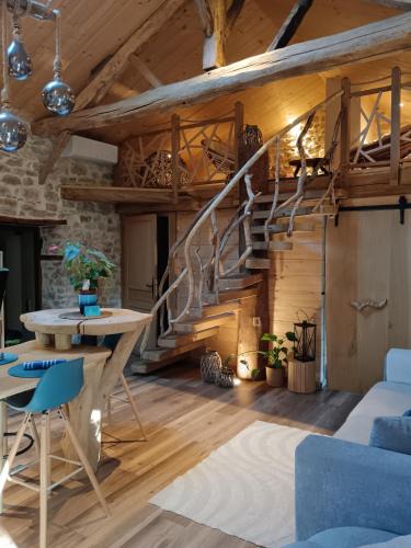 Champagnat Apartment | Domaine Moulin de Quincenat