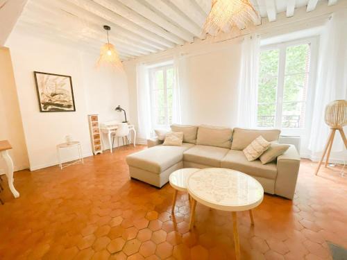 Centre Apartment | Douceur de vignes - Clim - Chaleureux - Hypercentre - Classé 3 étoiles