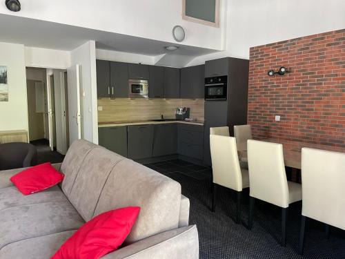 Eaux-Bonnes Apartment | Duplex à Gourette, 10 pers, Piscine et Animaux acceptés - FR-1-860-7