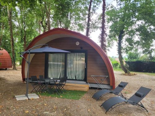 La Batie-Montgascon Other | Ecolodge Insolite 40m2 climatisé