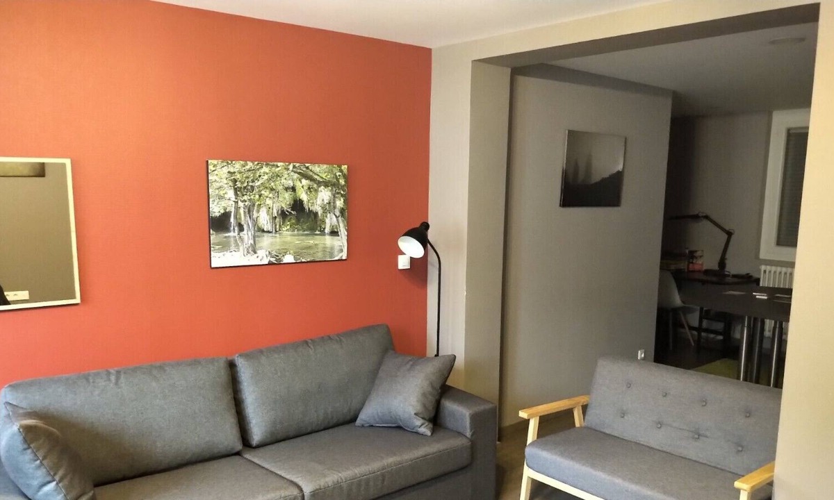 Arbois Apartment | Ecrin Moderne Dans le Centre Historique D'arbois