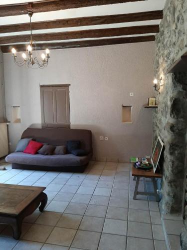 Le Teil House | Entire place, house combes in Le Teil, Ardèche