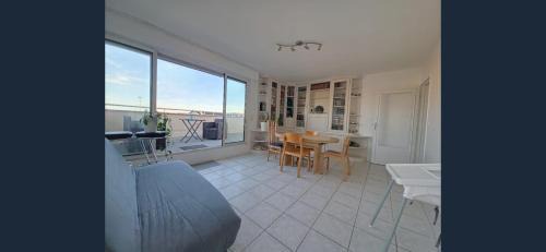 Juvisy-sur-Orge Apartment | Exceptional, 12 minutes RER C from Paris
