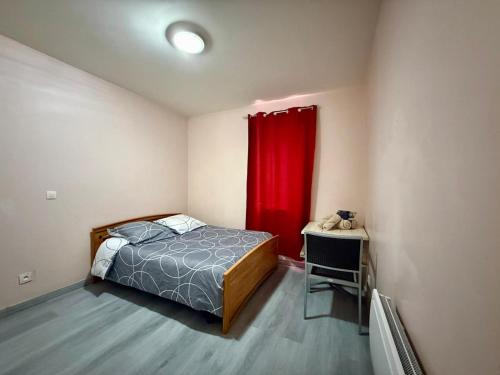 Roanne House | Face à la gare - Chambre 6