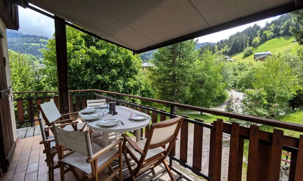 Beaufort Ski Chalet | Family-friendly CHALET for 8 people. Quiet, natural setting - View* - Wi-Fi
