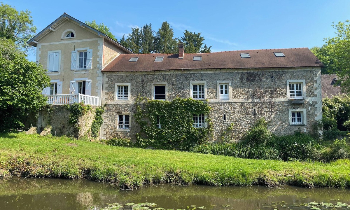 Saint-Forget House | Family home, Chevreuse Valley