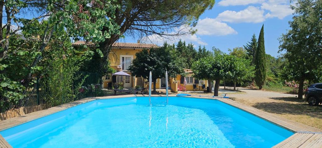 Vallon-Pont-d'Arc Apartment | Gîte 1- LE RAZAL