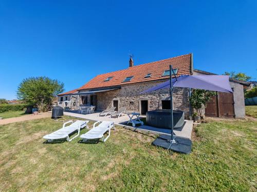 Quarre-les-Tombes House | Gîte Anmany