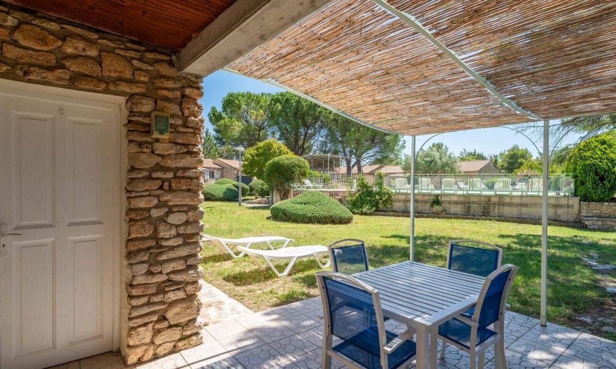 La Roque-sur-Pernes House | Gîte avec terrasse en Provence n°4