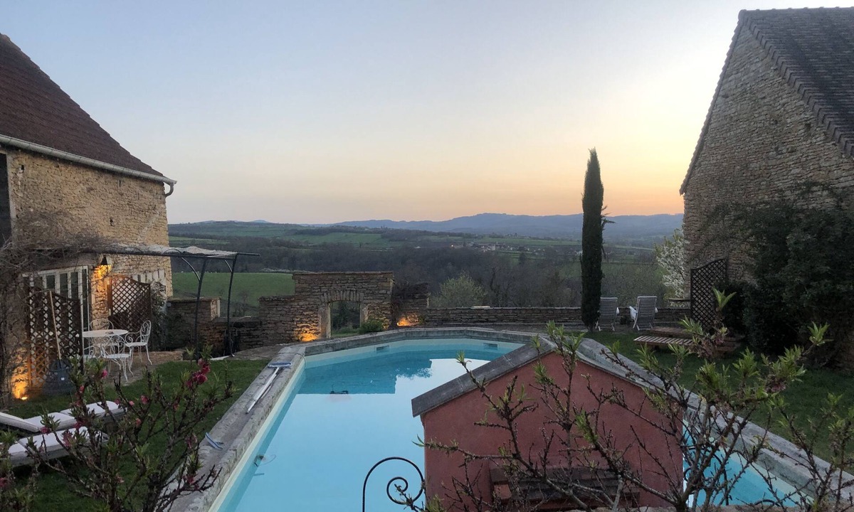 Massy Other | Gîte Bellevue Pour 6 Personnes Avec Piscine et spa et vue sur la Campagne