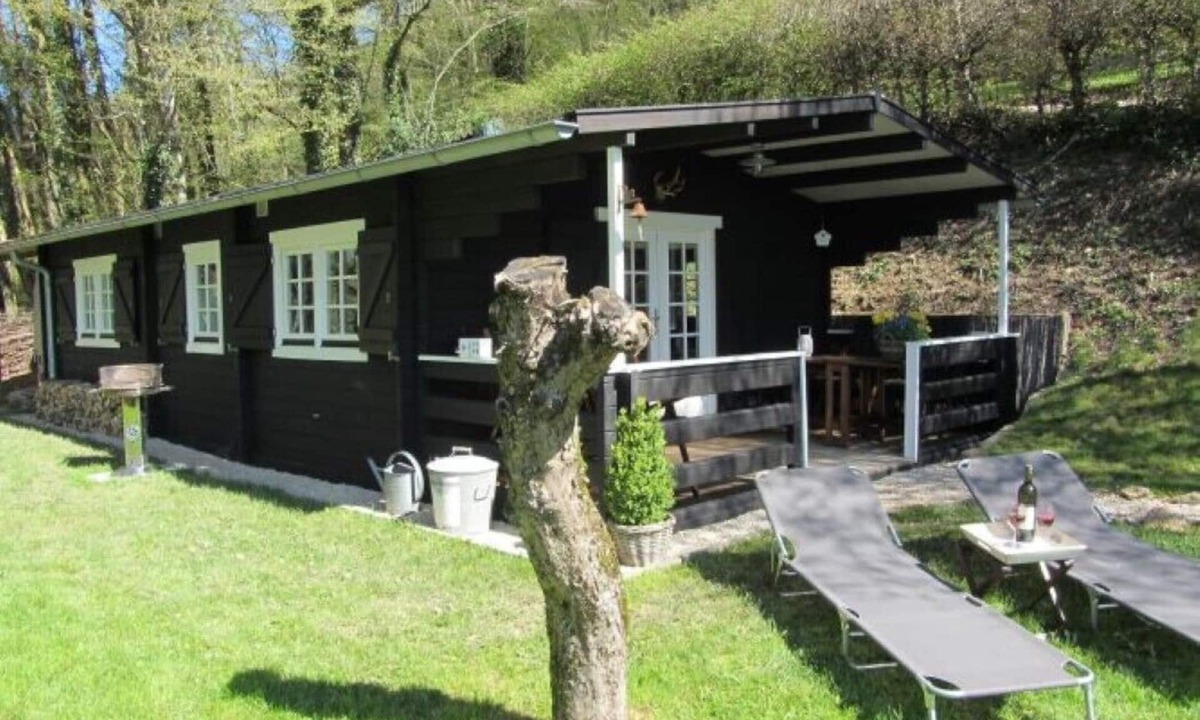 Corancy Ski Chalet | Gîte & Chambre d'hôte "Les Moulins au bord du lac" Morvan, France