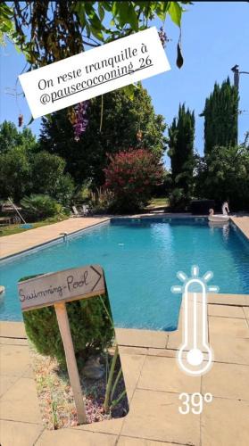 Bouge-Chambalud House | Gîte cocooning climatisé avec piscine et animaux