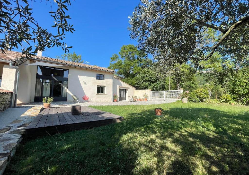 Souspierre House | Gîte de charme en Drôme Provençale - La Saulée