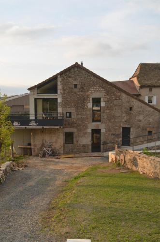 Saint-Sauveur-de-Peyre House | Gîte de fontanes aubrac Margeride loups du gevaudan Lozère