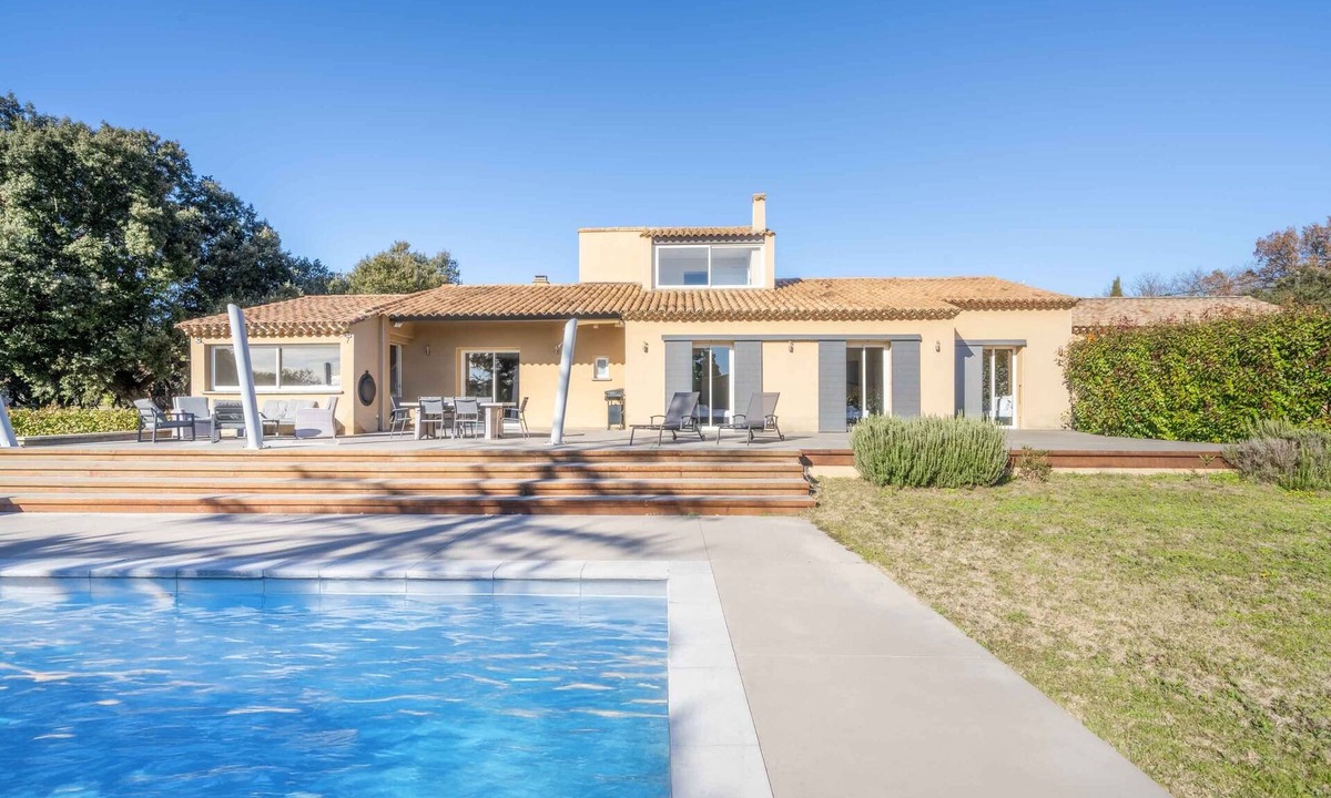 Grignan House | Gîte de l'olivier - Piscine et Jacuzzi