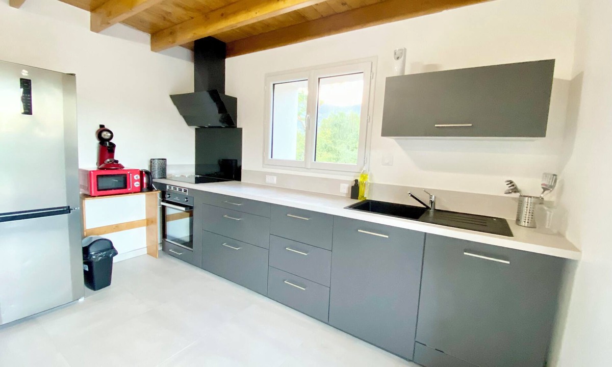 L'Epine House | Gîte de la Coopérative à L'Epine - 4/6pers - Wifi Terrasse Confort