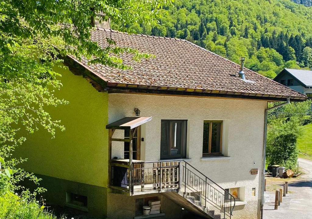 Battenans-Varin House | Gîte de la forêt
