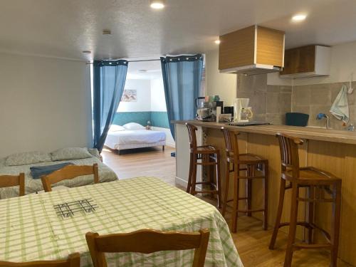 Raddon-et-Chapendu Apartment | Gîte du cerisier